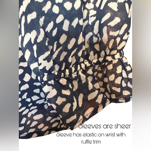 NEW WOMEN’S BOHO LONG SLEEVE FLORAL PRINT CHIFFON BLOUSE V NECK BUTTON FRONT XL - Picture 2 of 8